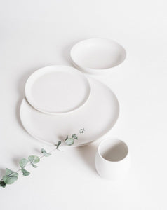 The 4-Piece Dinner Set - 16 Pieces